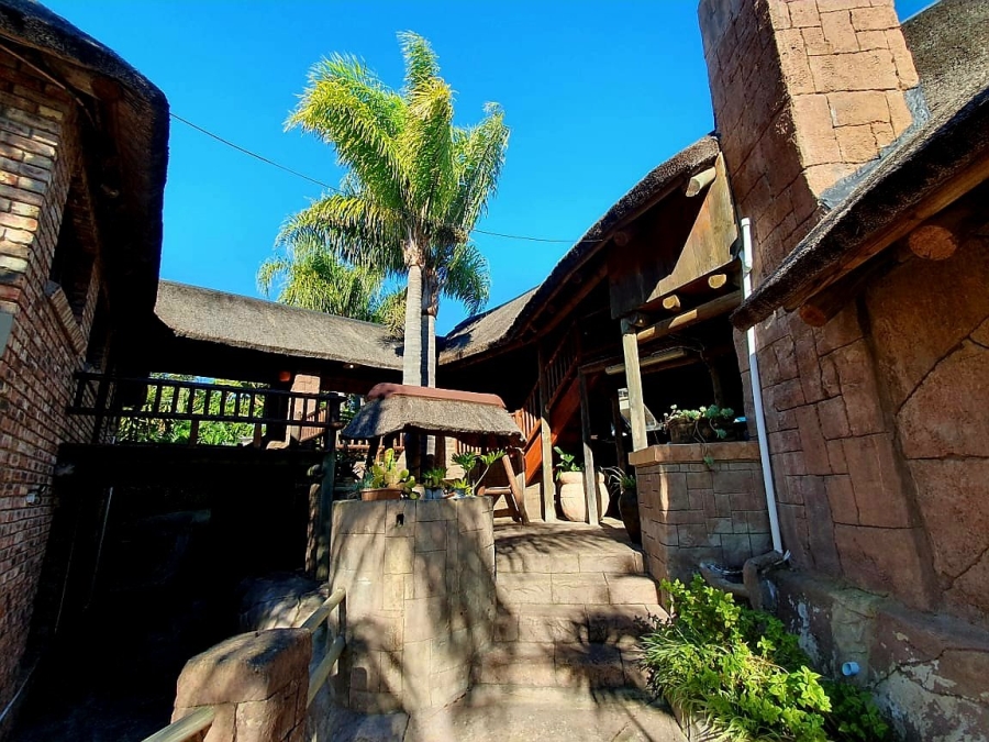 3 Bedroom Property for Sale in Menkenkop Western Cape